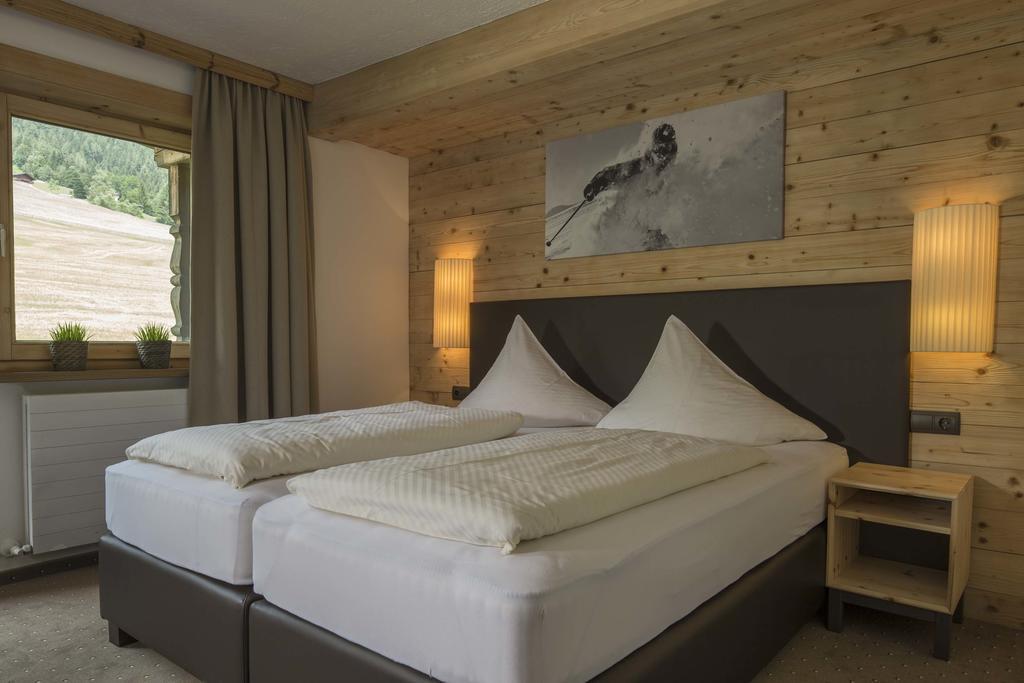 Hotel Haus Barbara Alpbach Zimmer foto