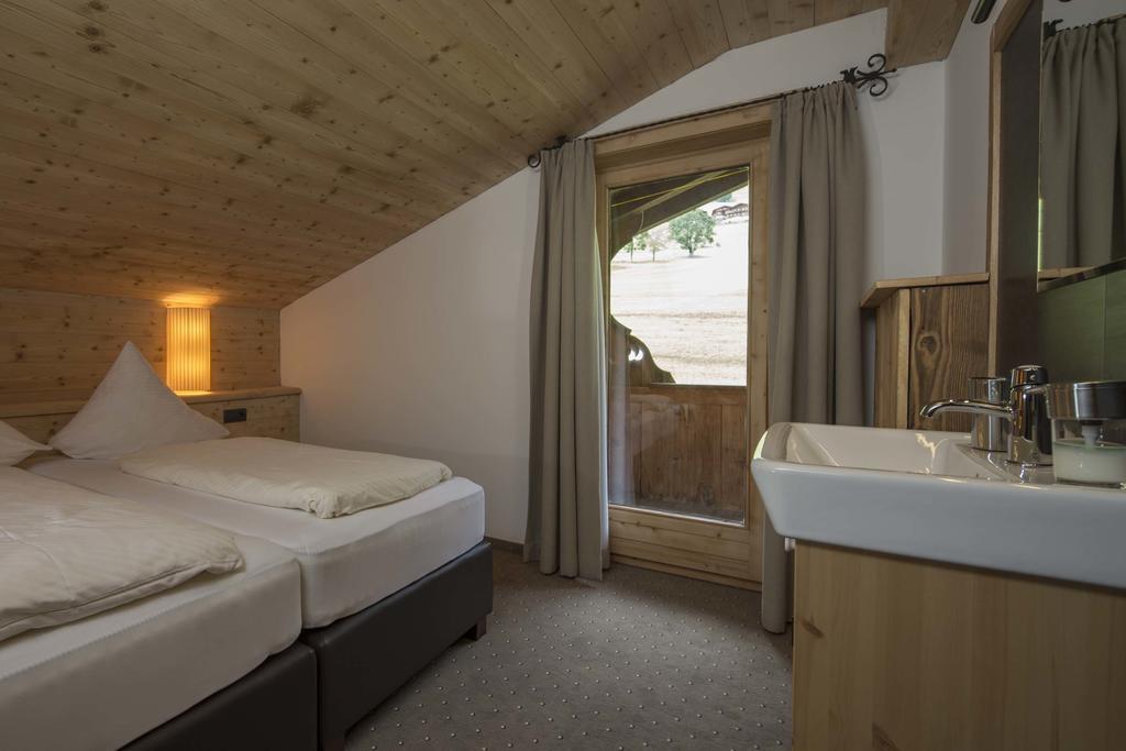 Hotel Haus Barbara Alpbach Zimmer foto